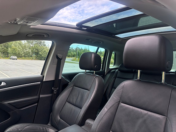 Volkswagen Tiguan 17 of 30