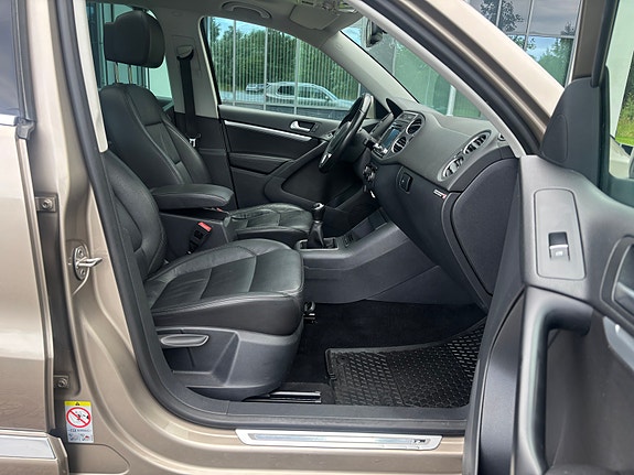 Volkswagen Tiguan 22 of 30