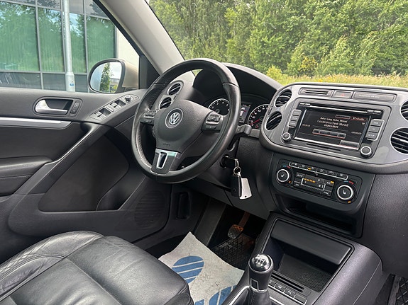 Volkswagen Tiguan 24 of 30