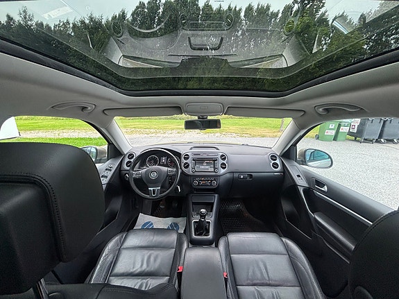 Volkswagen Tiguan 27 of 30