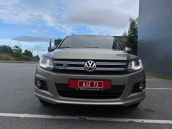 Volkswagen Tiguan 3 of 30