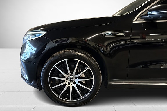 Mercedes-Benz EQC400 9 of 27