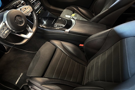 Mercedes-Benz EQC400 18 of 27