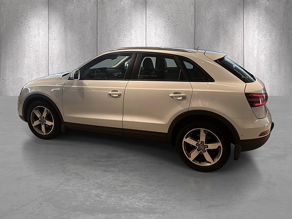 Audi Q3 7 of 22