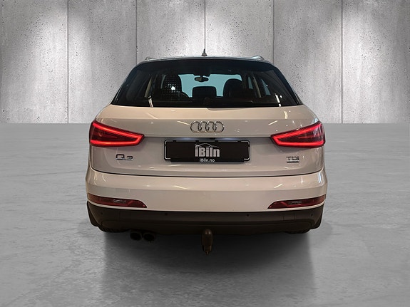 Audi Q3 6 of 22