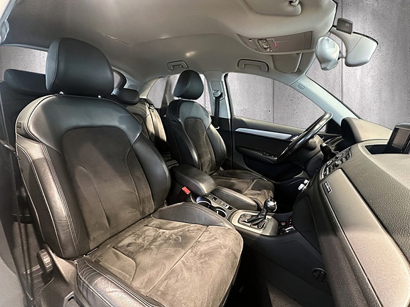 Audi Q3 9 of 22