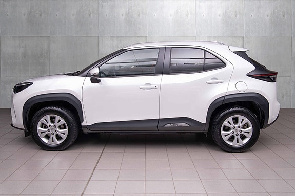 Toyota Yaris Cross 2 of 20