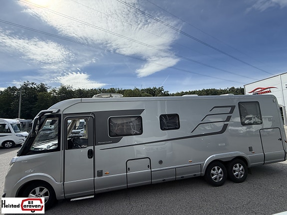 Hymer B-ML I 890 2021 – Mercedes 170 HK | Automat | ALDE | Arctic | ACC | AC | Solcelle 2 of 22
