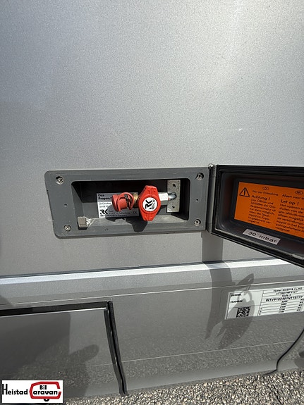 Hymer B-ML I 890 2021 – Mercedes 170 HK | Automat | ALDE | Arctic | ACC | AC | Solcelle 16 of 22