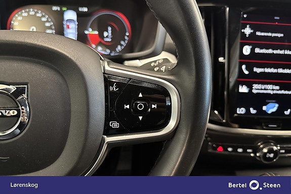 Volvo V60 19 of 28