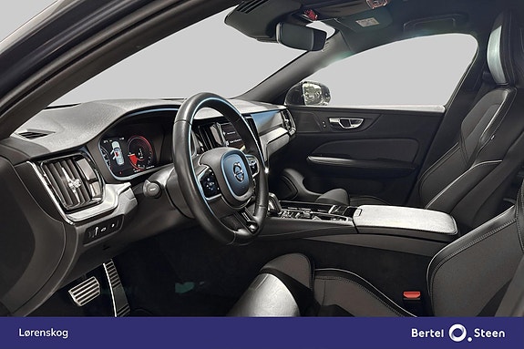Volvo V60 9 of 28