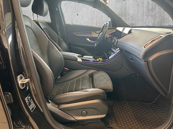 Mercedes-Benz EQC400 20 of 30