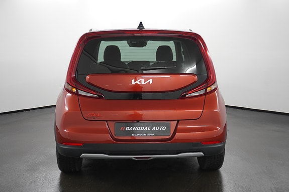 Kia e-Soul 8 of 26