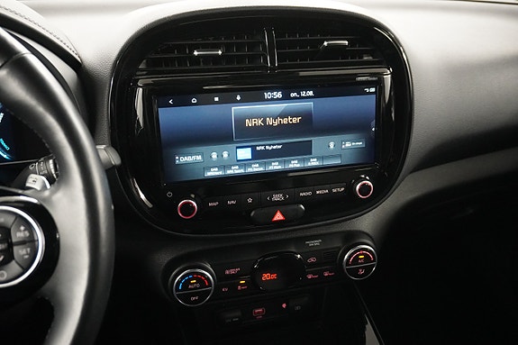 Kia e-Soul 15 of 26