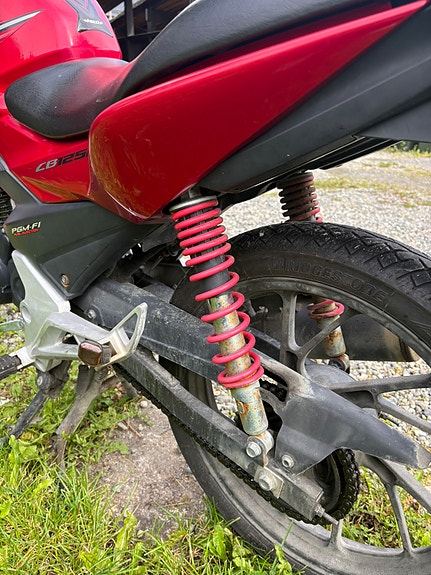 Honda CB 125F 10 of 14
