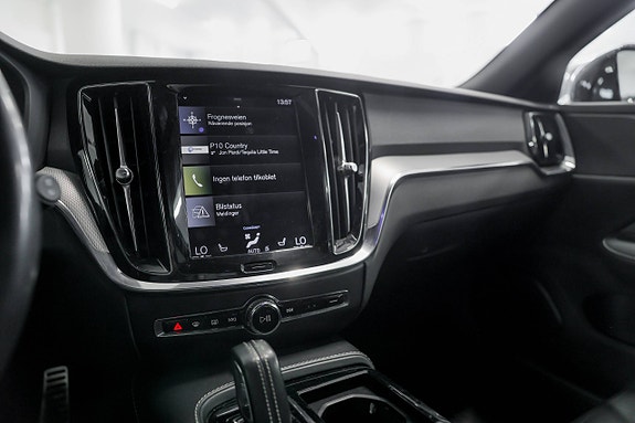 Volvo V60 17 of 22