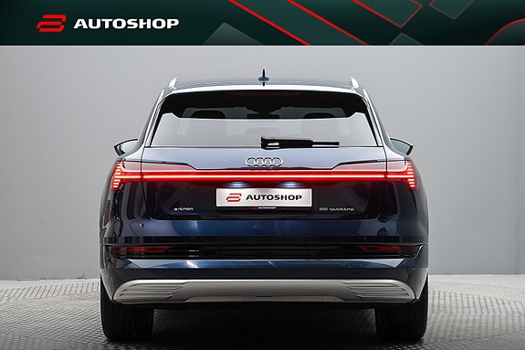 Audi e-tron 6 of 30