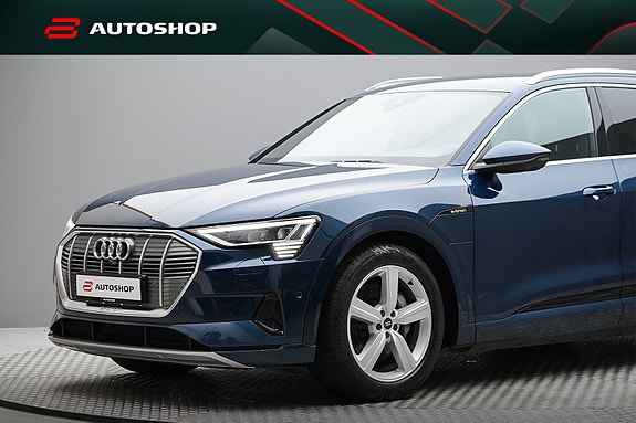 Audi e-tron 7 of 30