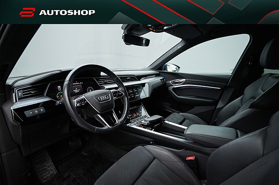 Audi e-tron 2 of 30
