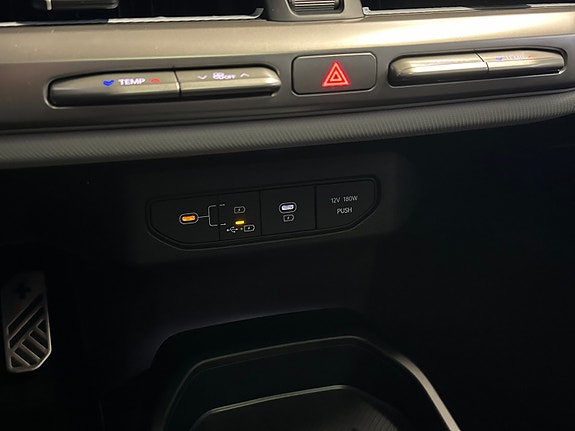 Kia EV4 21 of 30