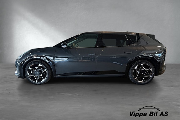 Kia EV4 4 of 30