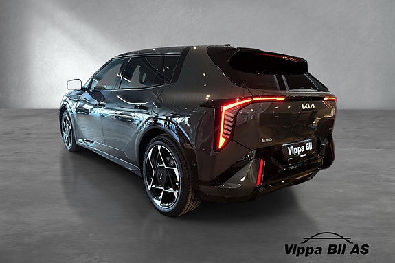 Kia EV4 5 of 30