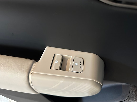 Kia EV4 28 of 30