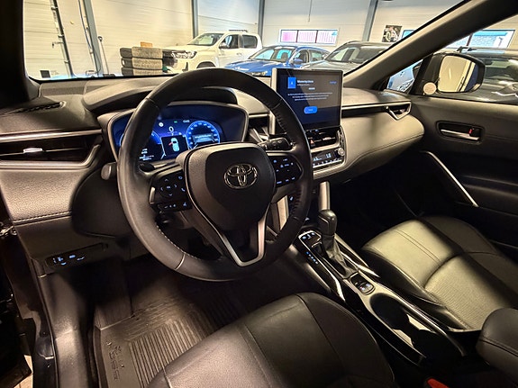 Toyota Corolla Cross 15 of 24