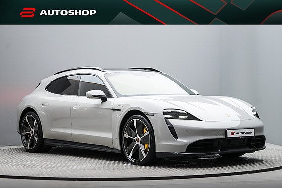 Porsche Taycan Sport Turismo 22 of 30
