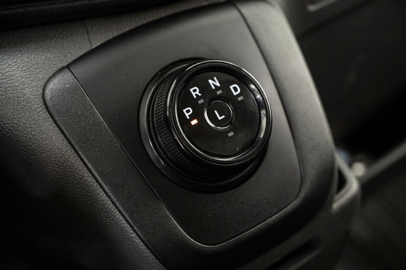 Ford Transit 13 of 27