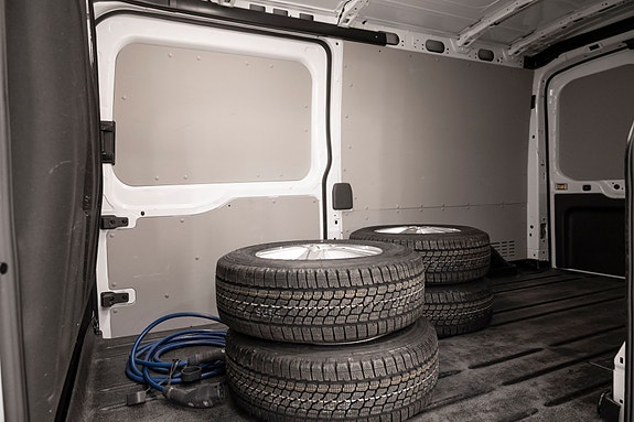 Ford Transit 19 of 27