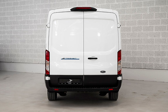 Ford Transit 7 of 27