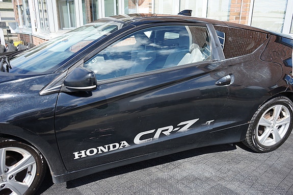 Honda CR-Z 9 of 30