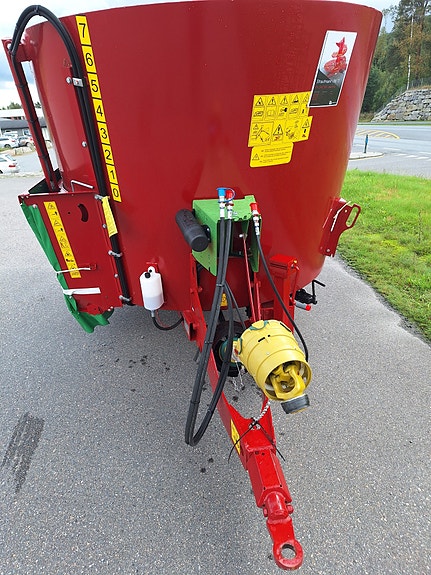Strautmann fullforvogn på 7 m3. 3 of 13