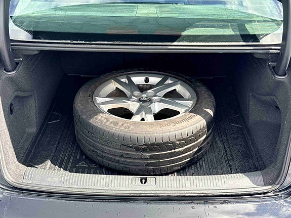 Audi A4 8 of 29