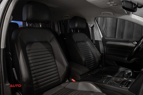Volkswagen Passat Alltrack 19 of 30