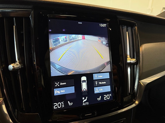 Volvo V90 22 of 30