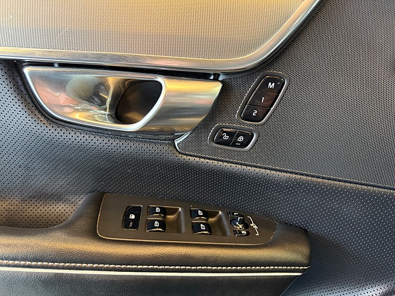 Volvo V90 15 of 30