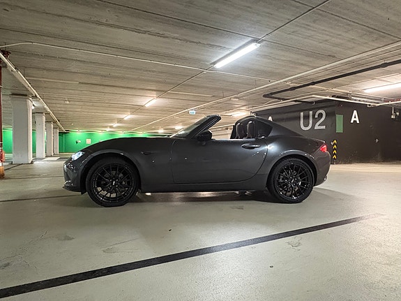 Mazda MX-5 13 of 17