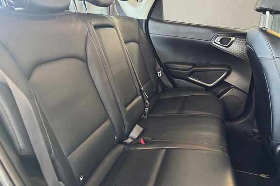 Kia e-Soul 14 of 29