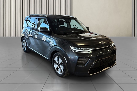 Kia e-Soul 2 of 29