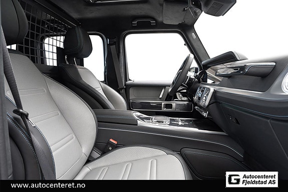 Mercedes-Benz G580 23 of 26