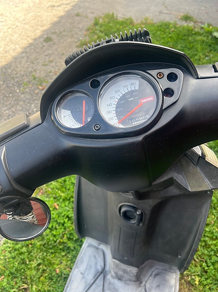 Derbi Variant Sport 5 of 5