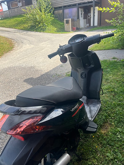 Derbi Variant Sport 4 of 5