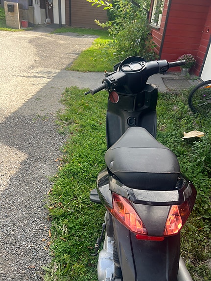Derbi Variant Sport 3 of 5