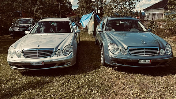 Mercedes-Benz E320 23 of 30
