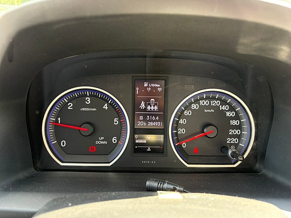 Honda CR-V 6 of 11