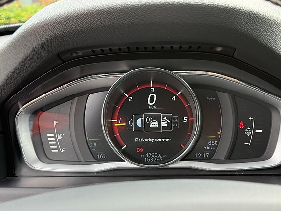 Volvo V70 19 of 24