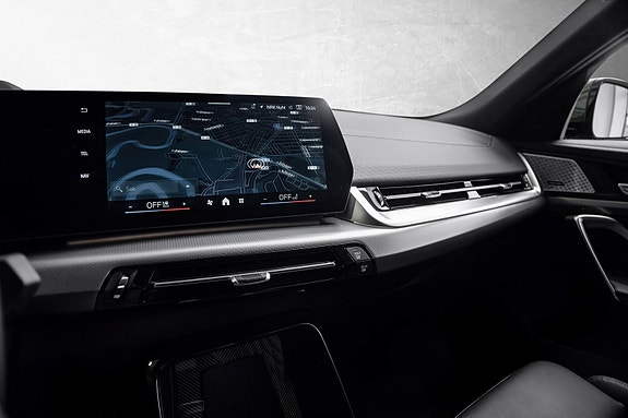 BMW iX2 19 of 30