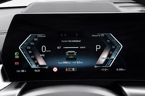 BMW iX2 18 of 30